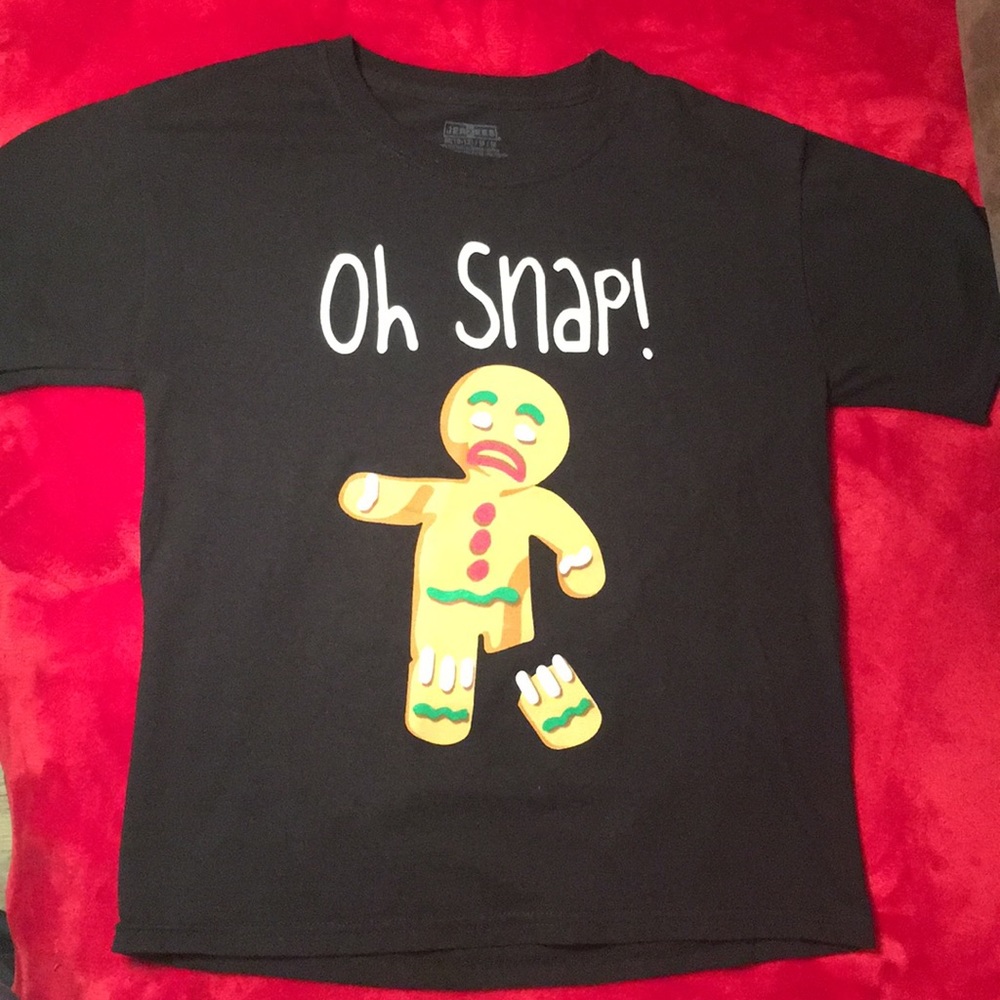 Oh Snap! Gingerbread Man Christmas tee